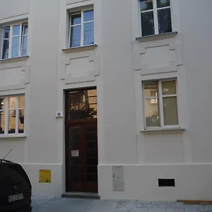  Апартаменты Kujawska 10